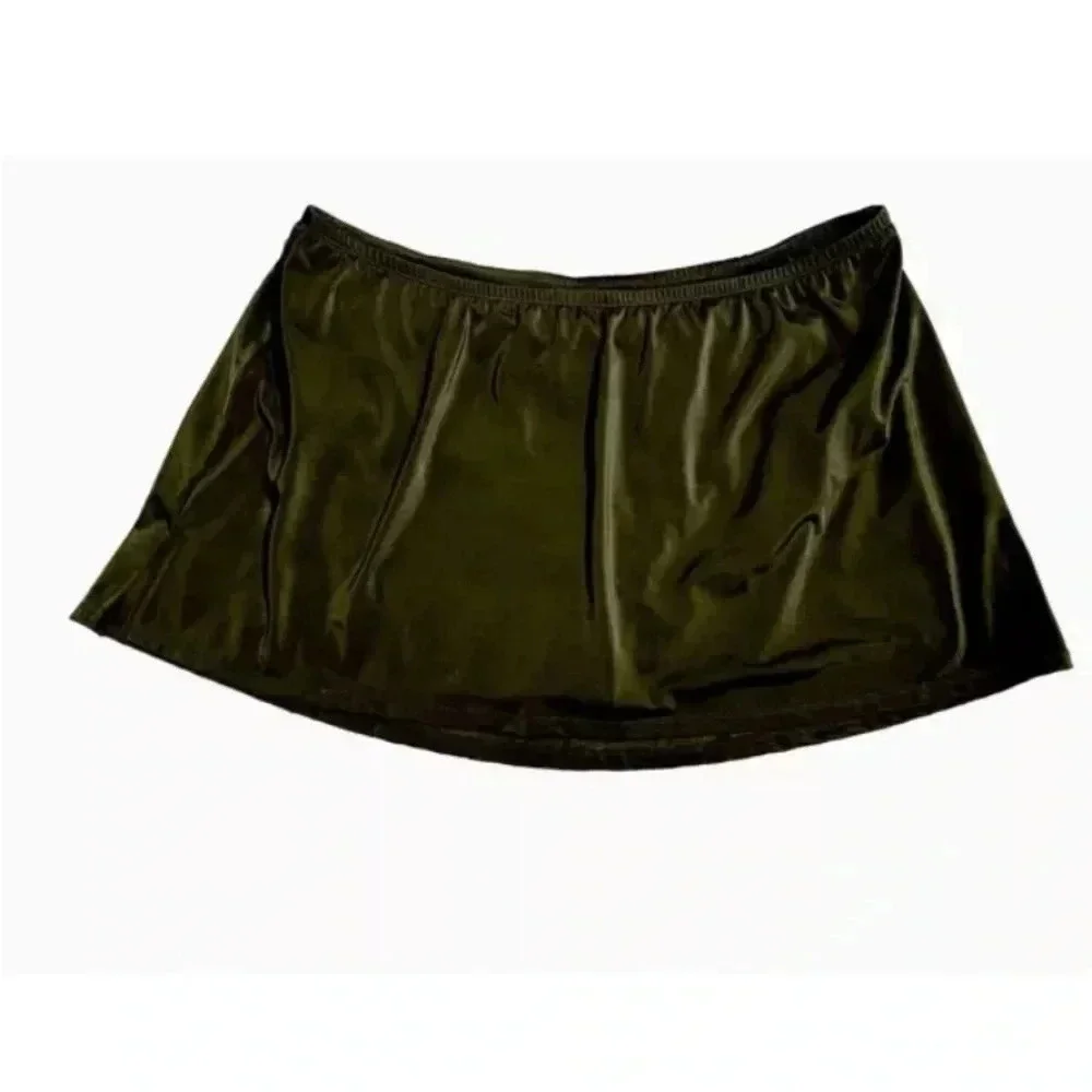 NEW LANE BRYANT CACIQUE BLACK SLITTED SWIM SKIRT Size 24 With Elastic Waist Band - Picture 2 of 7